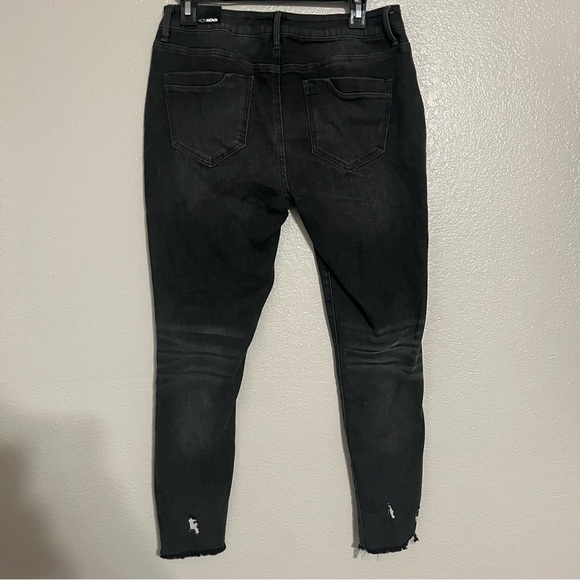 NWT Fashion Nova Dark Gray Wash Jeans Size 7 - Picture 5 of 5
